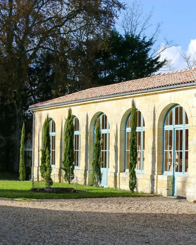 La rentrée est le moment idéal pour réunir vos équipes et donner une nouvelle dynamique à vos projets professionnels ✨

Le Château de l’Isle vous accompagne dans l’organisation de vos séminaires, réunions et événements d’entreprise dans un cadre élégant et champêtre.

Entre nature et confort du domaine, profitez d’un environnement propice aux échanges, à la cohésion d’équipe, au travail et à la créativité. Notre Orangerie offre un lieu pour organiser vos journées et  vos moments de convivialité professionnels.

➡️ Anticipez dès maintenant vos événements de rentrée et contactez-nous pour organiser votre prochain séminaire au Château de l’Isle.

Photo : Tweetshoot

#Séminaire #ÉvénementEntreprise #TeamBuilding